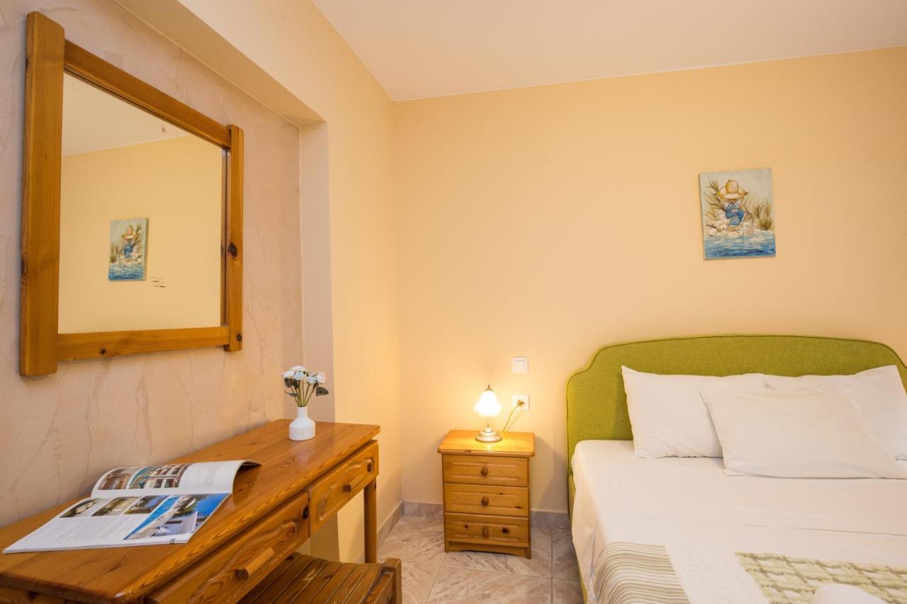 Limonero New City Apartment 1 With Private Parking Lefkáda Extérieur photo
